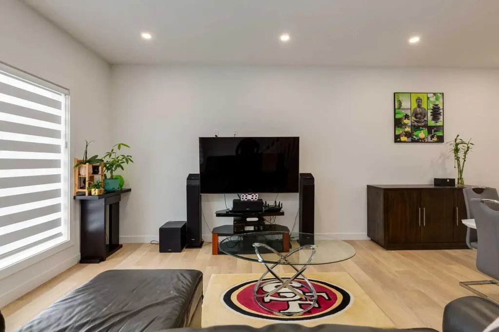 903 Mahogany Boulevard SE Calgary AB T3M 3W9
