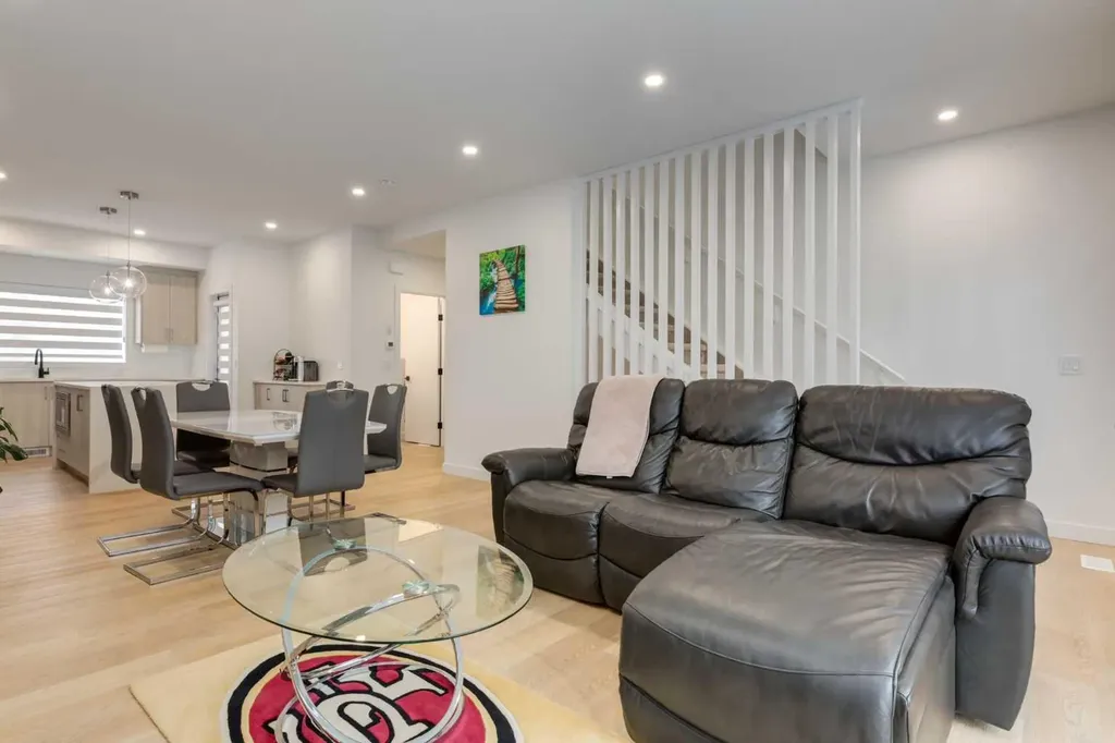 903 Mahogany Boulevard SE Calgary AB T3M 3W9