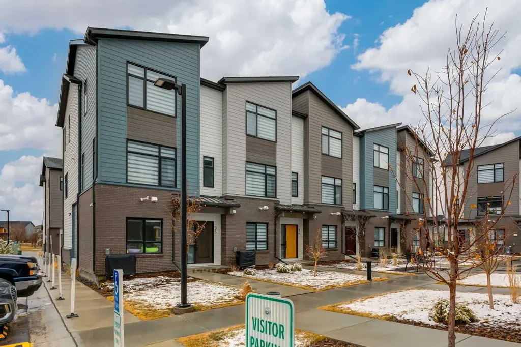 903 Mahogany Boulevard SE Calgary AB T3M 3W9