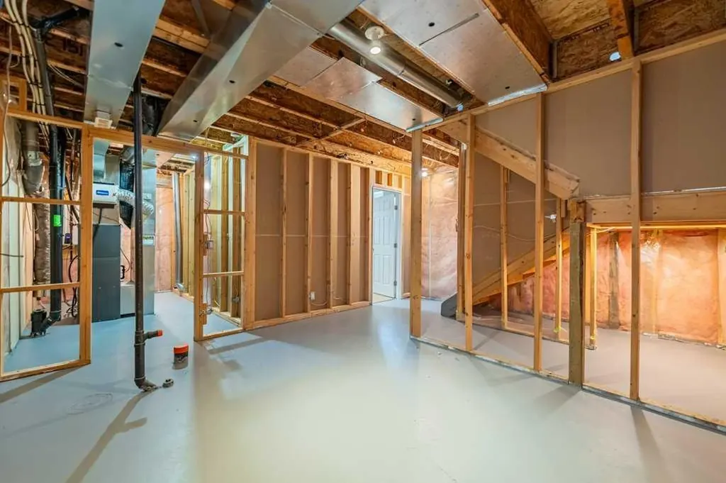 11 Saddlemont Close NE Calgary AB T3J 4V3