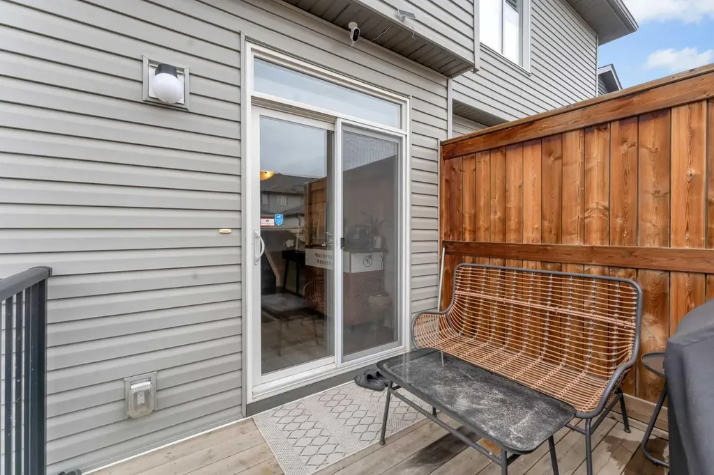 92 Legacy Glen Street SE Calgary AB T2X 3Y7
