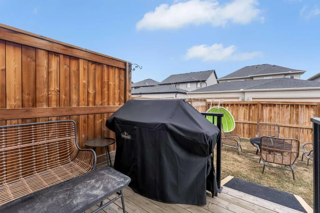 92 Legacy Glen Street SE Calgary AB T2X 3Y7