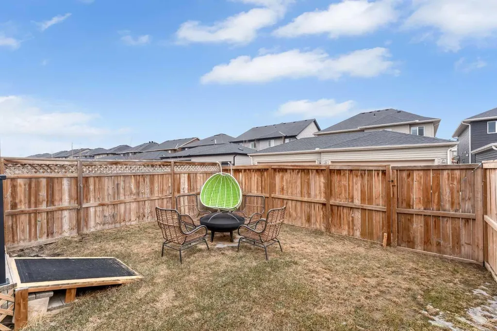 92 Legacy Glen Street SE Calgary AB T2X 3Y7