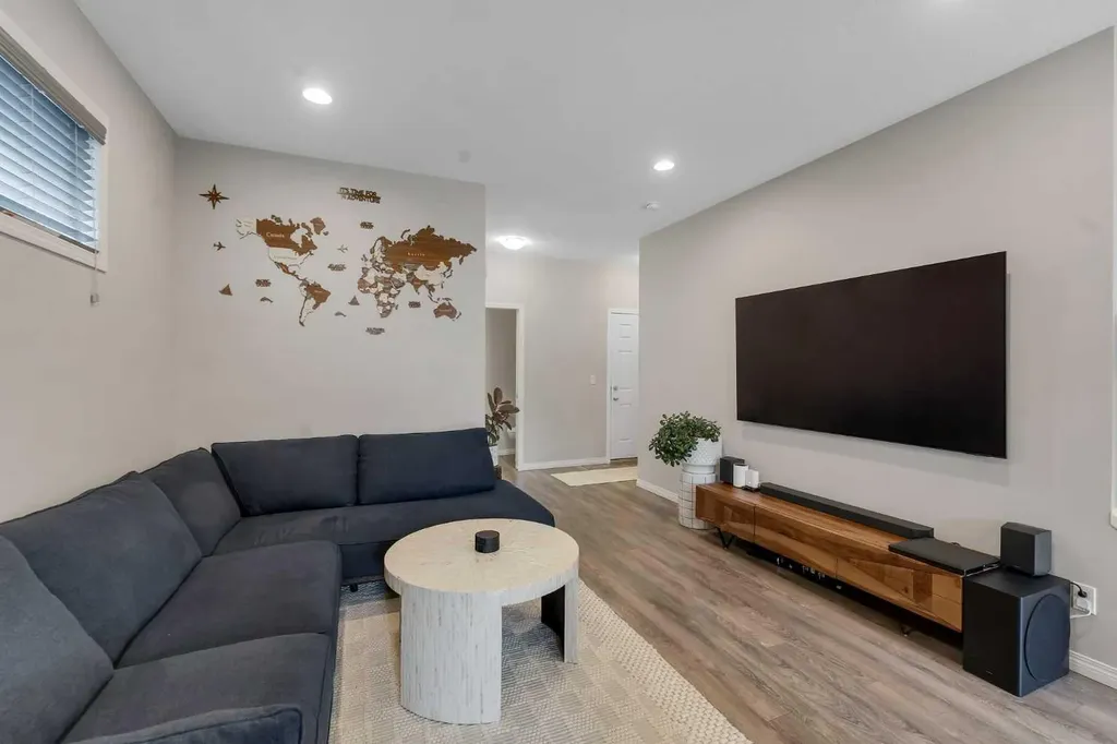 92 Legacy Glen Street SE Calgary AB T2X 3Y7