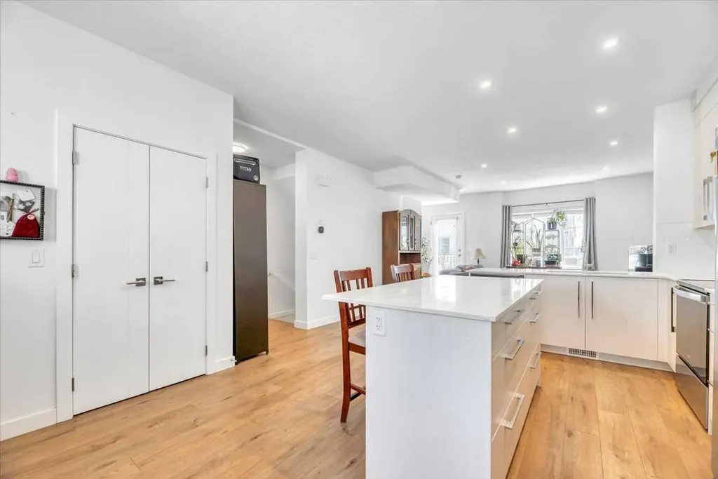 669 Savanna Boulevard NE Calgary AB T3J 2K2