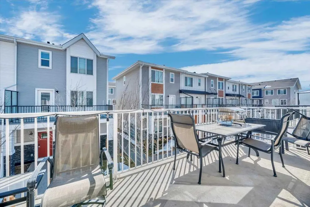 669 Savanna Boulevard NE Calgary AB T3J 2K2