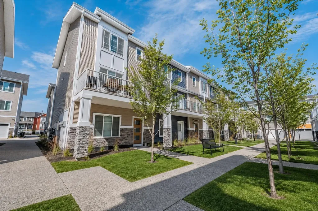 669 Savanna Boulevard NE Calgary AB T3J 2K2
