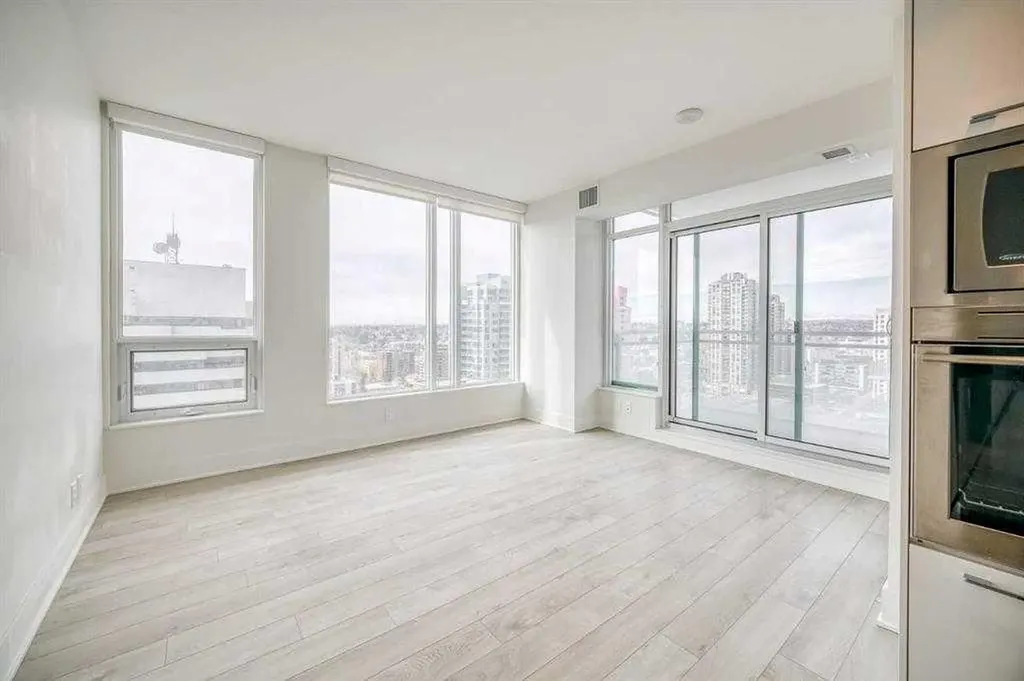 901 10 Avenue SW Calgary AB T2R 0B5