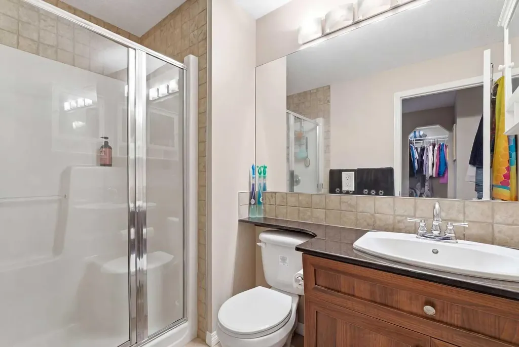 107 Skyview Springs Manor NE Calgary AB T3N 0A8