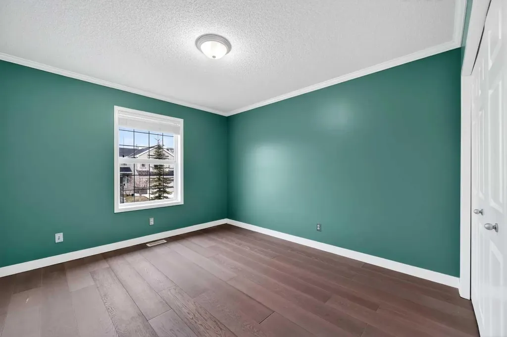 99 Evansbrooke Manor NW Calgary AB T2P 1C9