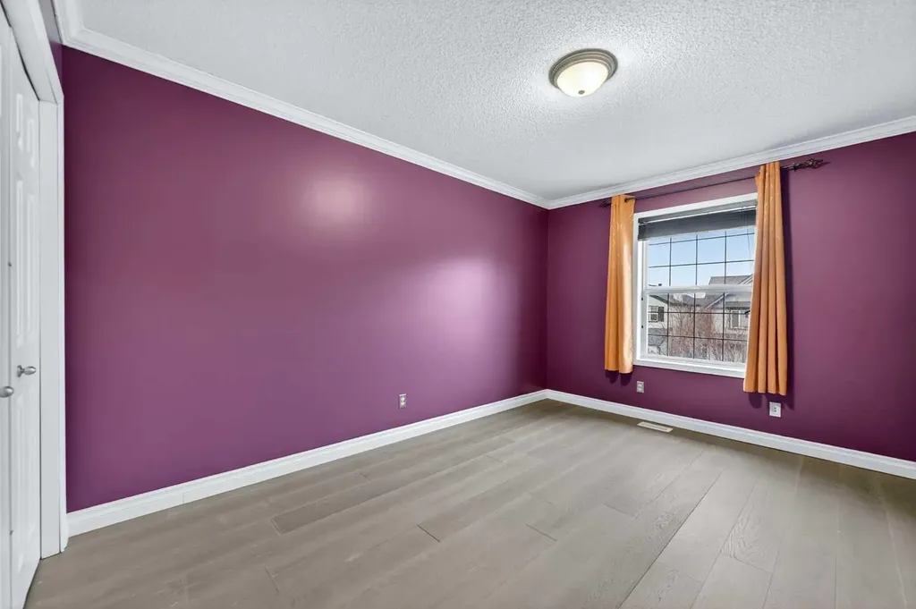 99 Evansbrooke Manor NW Calgary AB T2P 1C9