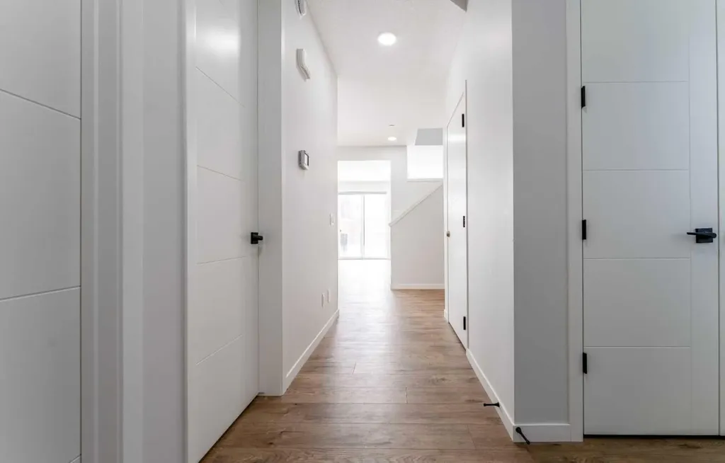 13 Calhoun Crescent NE Calgary AB T3P 1X8