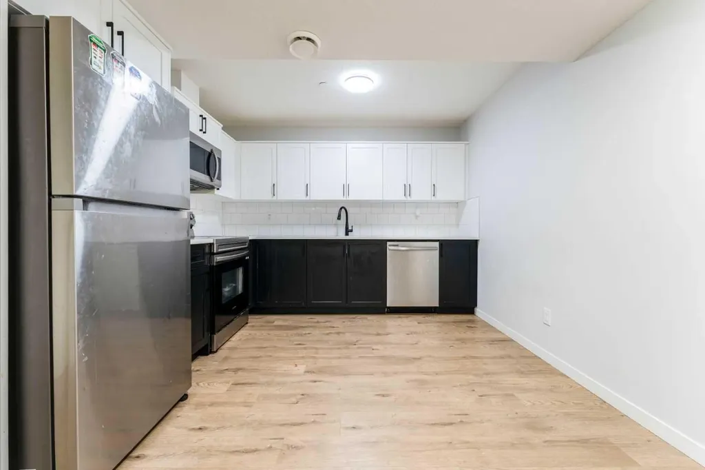 13 Calhoun Crescent NE Calgary AB T3P 1X8
