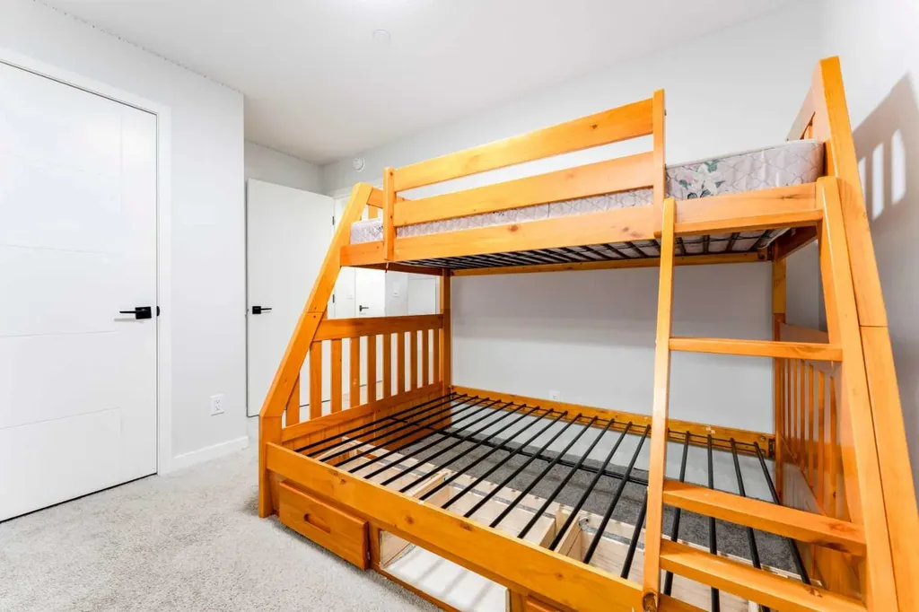 13 Calhoun Crescent NE Calgary AB T3P 1X8
