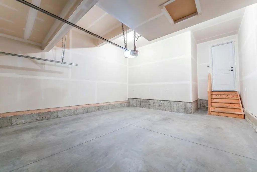 13 Calhoun Crescent NE Calgary AB T3P 1X8