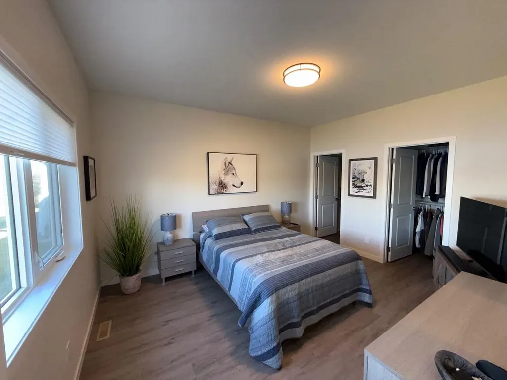 1940 Parkside Way Coaldale AB T1M 0G5