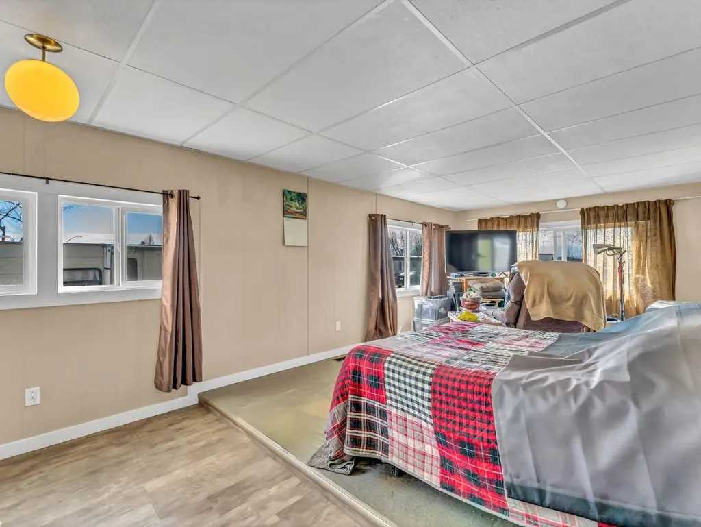 4000 13 Avenue SE Medicine Hat AB T1B1J3