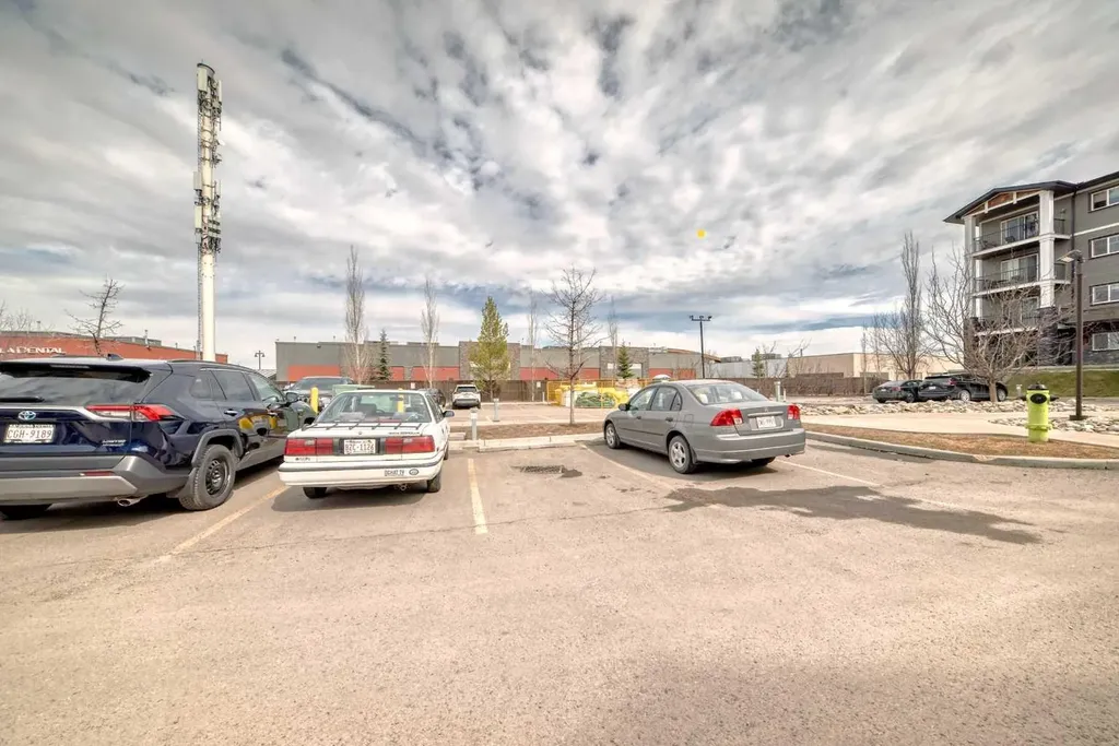 130 Panatella Street NW Calgary AB T3K 0Y6