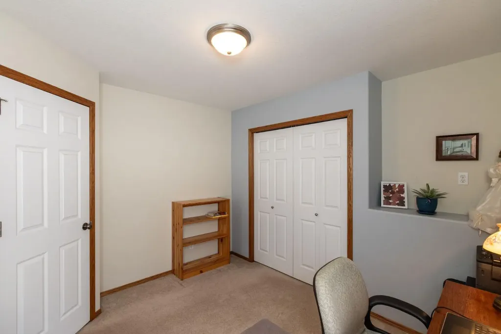 4406 54a Avenue Crescent Innisfail AB T4G1X5