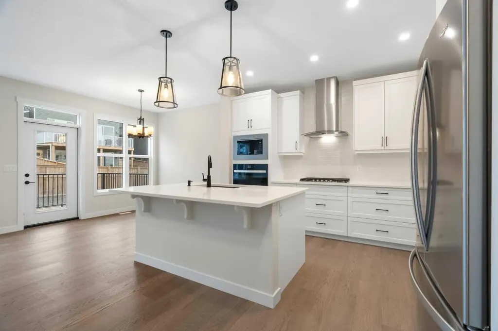 334 Rivercrest Road Cochrane AB T4C 3E9