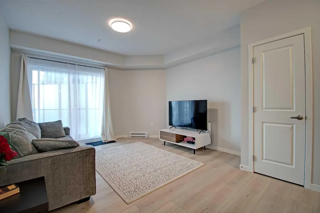 20295 Seton Way SE Calgary AB T3M 3Y9