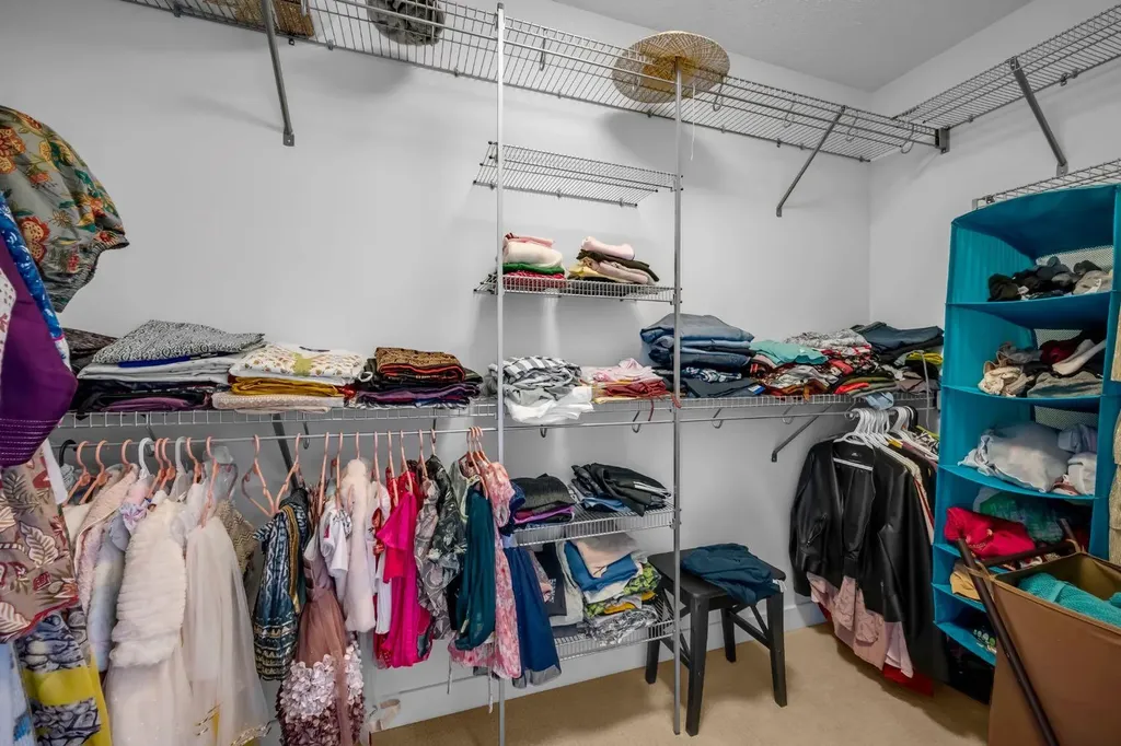 233 Cranarch Common SE Calgary AB T3M1M3