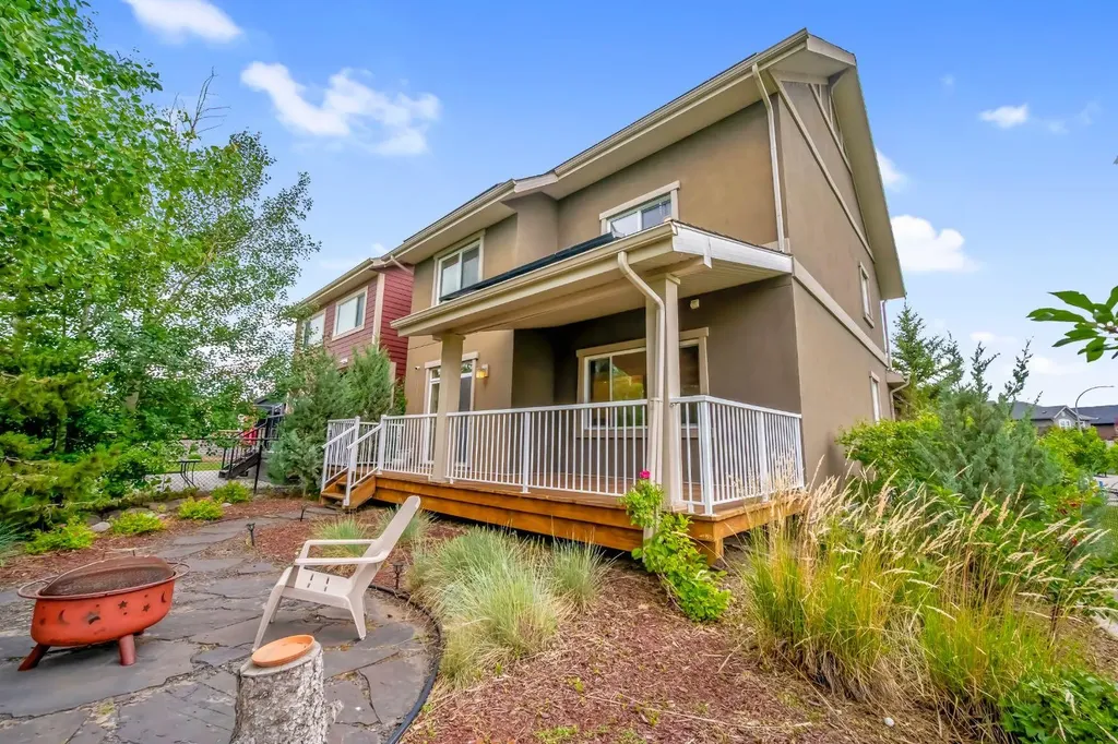 233 Cranarch Common SE Calgary AB T3M1M3