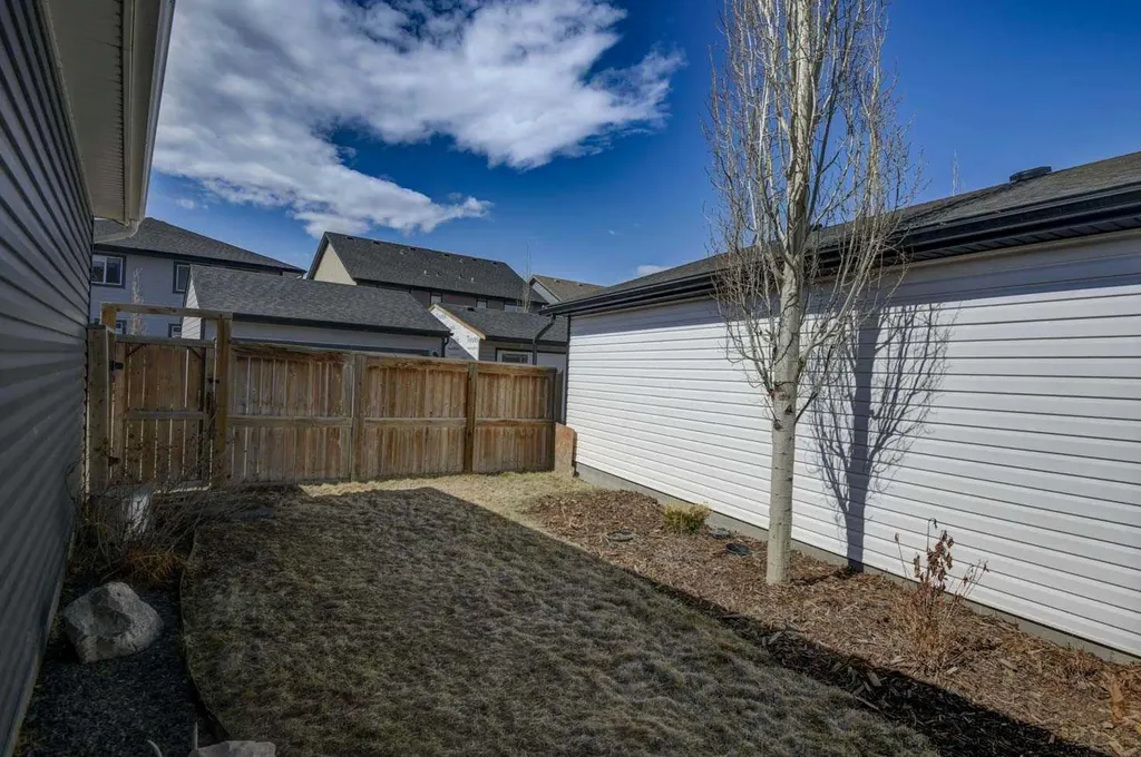 52 Masters Link SE Calgary AB T3M 2N2