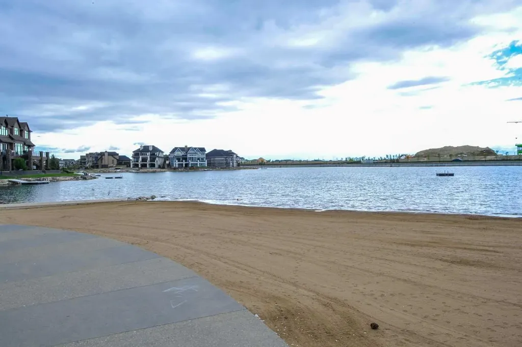52 Masters Link SE Calgary AB T3M 2N2