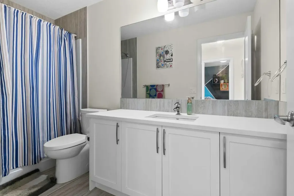204 Walden Parade SE Calgary AB T2X 2A6