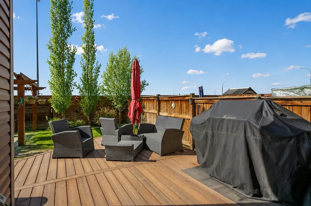 204 Walden Parade SE Calgary AB T2X 2A6