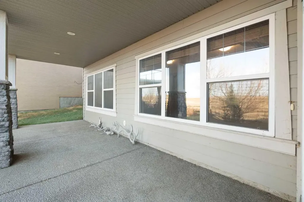 70 Muirfield Boulevard Lyalta AB T0J1Y1