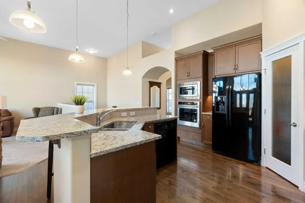 70 Muirfield Boulevard Lyalta AB T0J1Y1