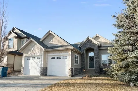 70 Muirfield Boulevard Lyalta AB T0J1Y1