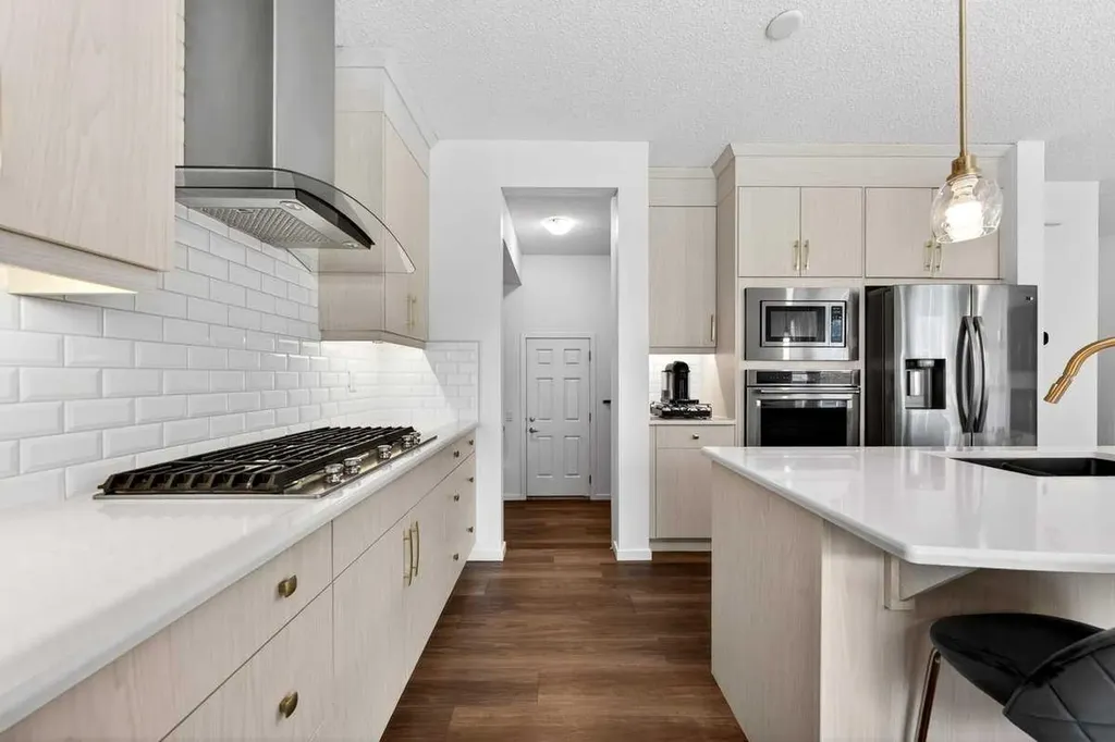 192 Cityspring Way NE Calgary AB t3n 1z9