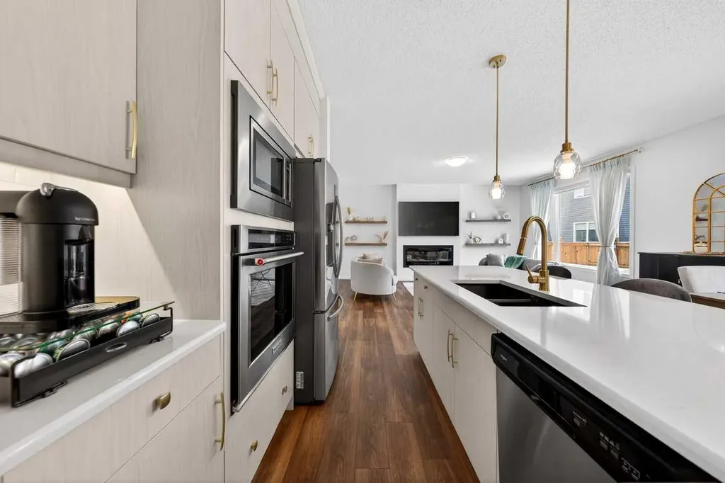 192 Cityspring Way NE Calgary AB t3n 1z9