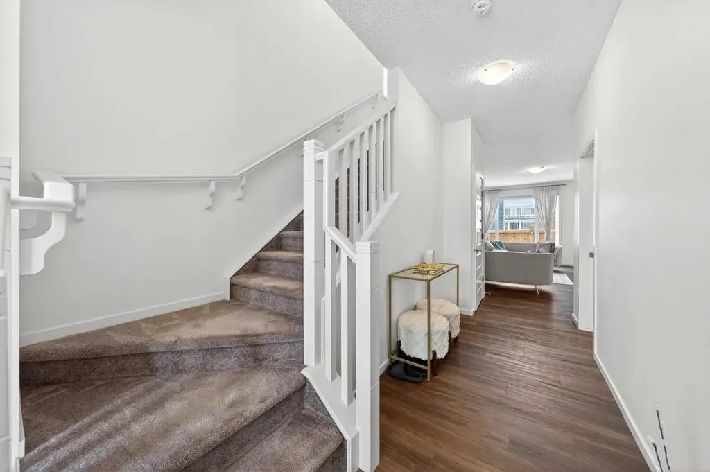 192 Cityspring Way NE Calgary AB t3n 1z9