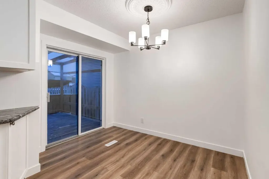 33 Martindale Court NE Calgary AB T3J 2V8