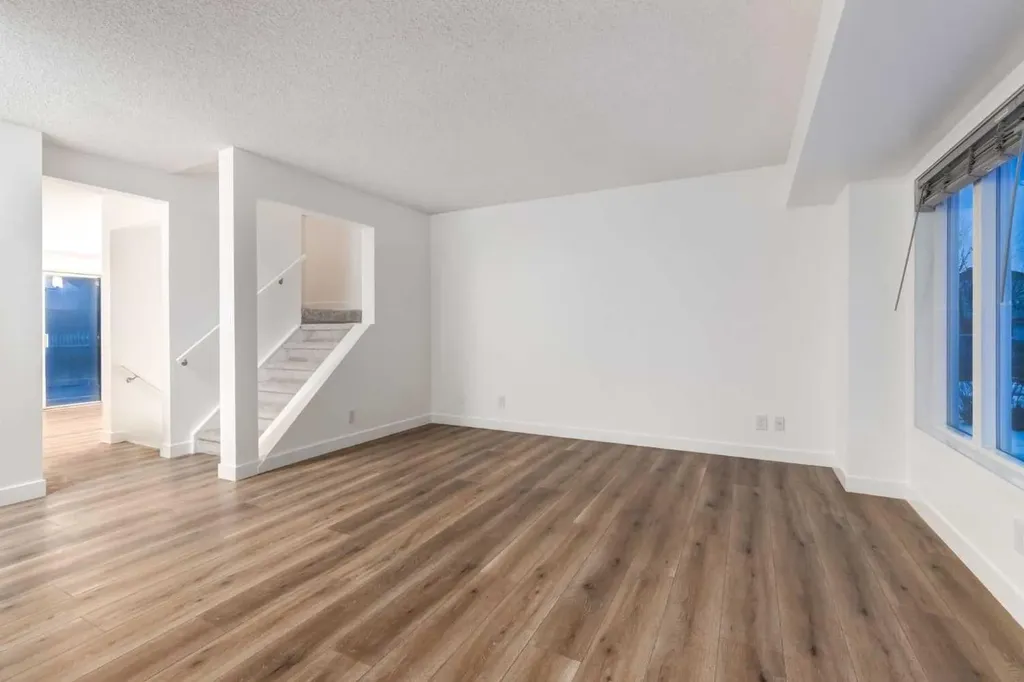 33 Martindale Court NE Calgary AB T3J 2V8