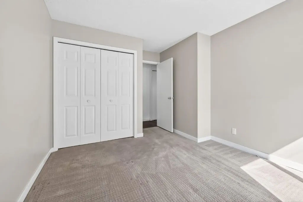 835 19 Avenue SW Calgary AB T2T0H6