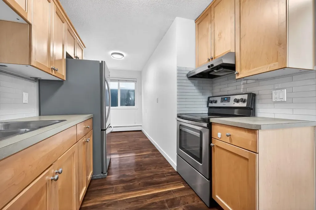 835 19 Avenue SW Calgary AB T2T0H6