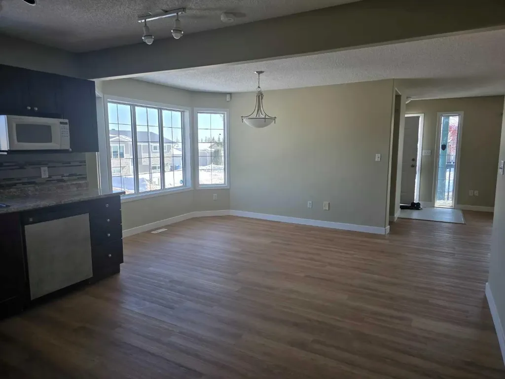 100 Sirius Avenue Fort Mcmurray AB T9H 5E1