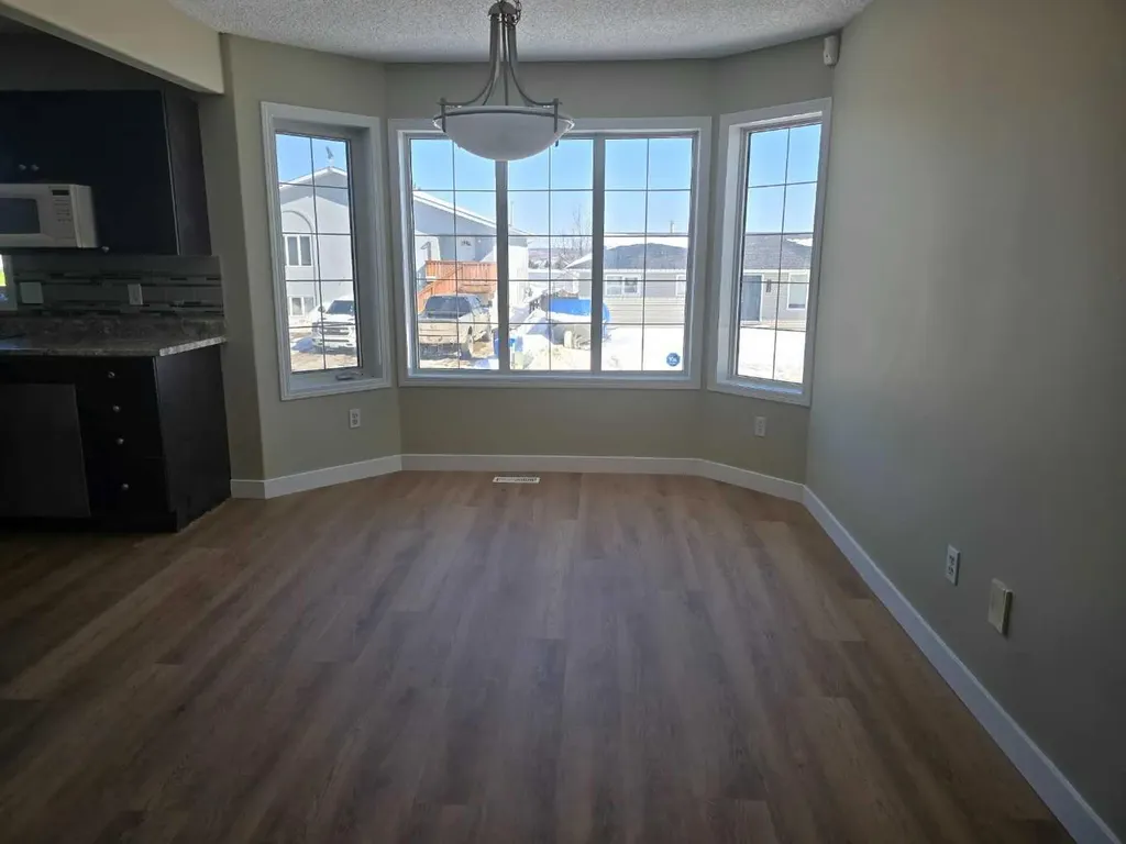 100 Sirius Avenue Fort Mcmurray AB T9H 5E1