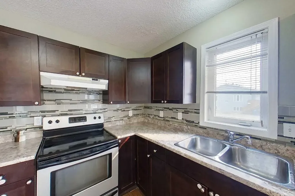 100 Sirius Avenue Fort Mcmurray AB T9H 5E1