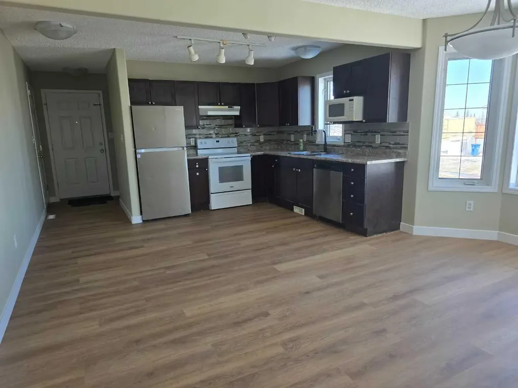 100 Sirius Avenue Fort Mcmurray AB T9H 5E1