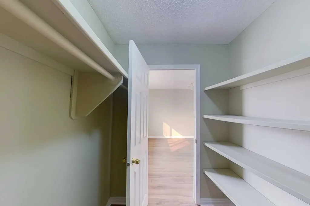 100 Sirius Avenue Fort Mcmurray AB T9H 5E1