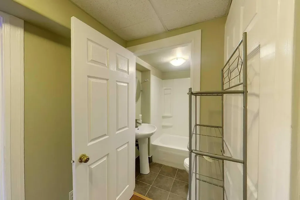 100 Sirius Avenue Fort Mcmurray AB T9H 5E1