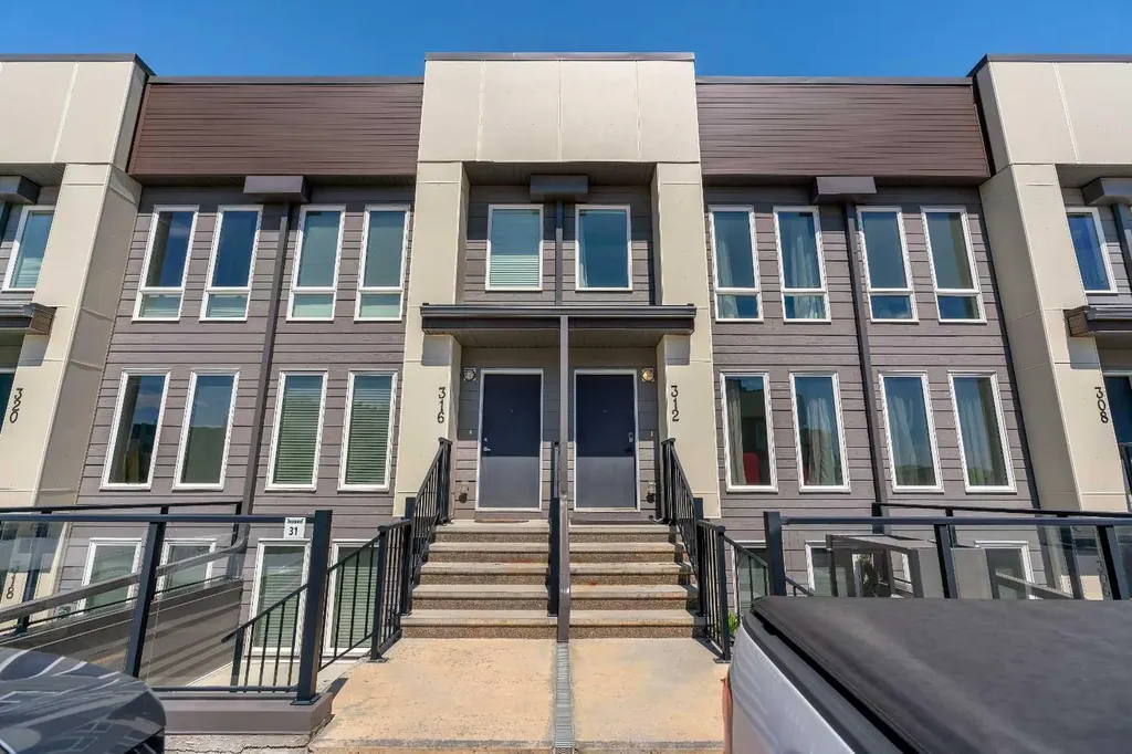 19500 37 Street SE Calgary AB T3M 2W9