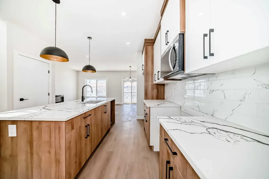 117 Baysprings Gardens SW Airdrie AB T4B 5C6