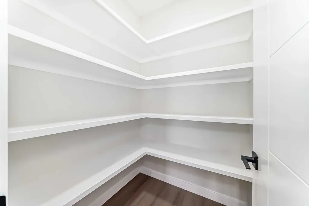 117 Baysprings Gardens SW Airdrie AB T4B 5C6